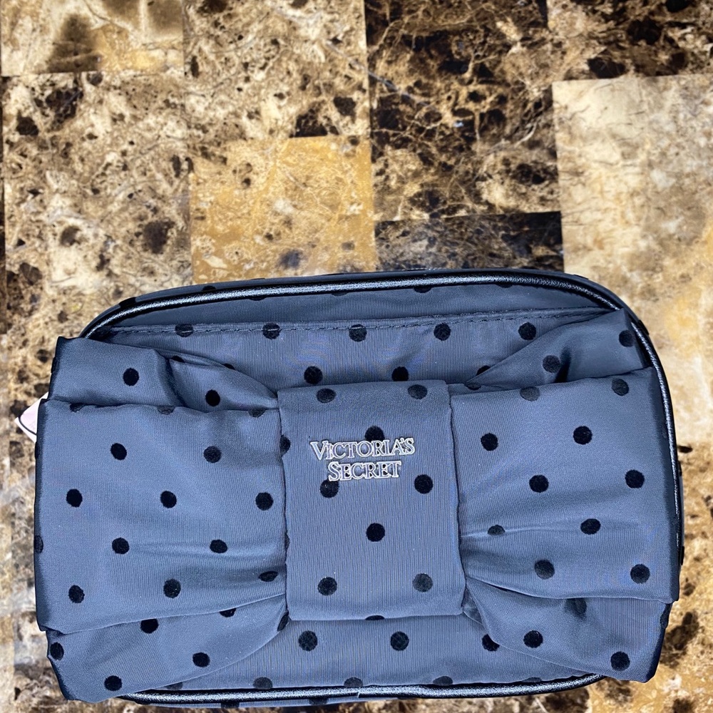 Makeup bag